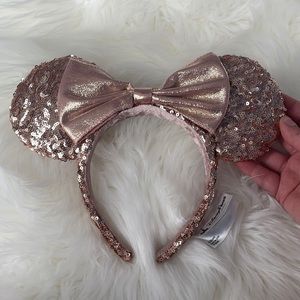 Rose gold Minnie ears headband